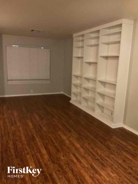 3626 ALPINE ASTER 4 Beds Apartment for Rent