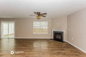 650 NANNYBERRY LN 4 Beds House for Rent - Photo Gallery 6