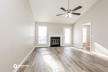 1121 JACKSONS VIEW RD 3 Beds House for Rent - Photo Gallery 4