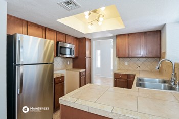 5124 W Aquamarine Street 3 Beds House for Rent - Photo Gallery 7