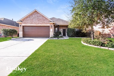 21510 Spear Valley Lane 3 Beds Apartment for Rent