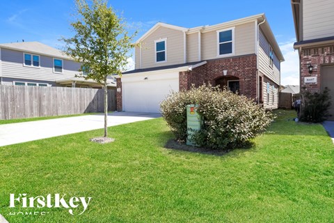 16603 Live Oak Canyon Drive 3 Beds Apartment for Rent