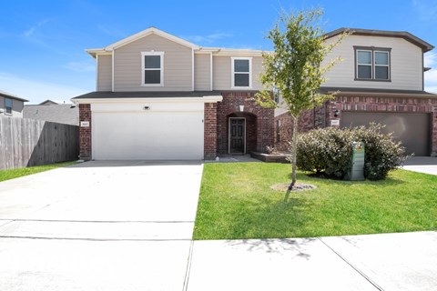 16603 Live Oak Canyon Drive 3 Beds Apartment for Rent
