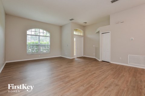 517 FITZWILLIAM WAY 3 Beds Apartment for Rent