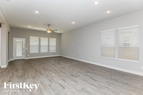 937 Crest Breeze Drive 4 Beds Apartment for Rent