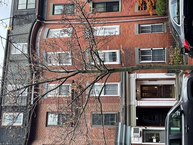 57 Clarendon Street Studio Apartment for Rent - Photo Gallery 1