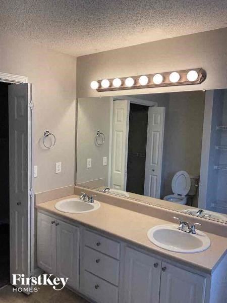 622 Skyline Drive Studio House for Rent - Photo Gallery 10