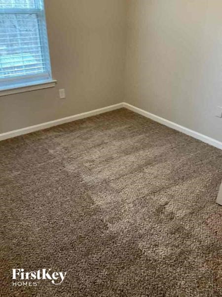 622 Skyline Drive Studio House for Rent - Photo Gallery 8