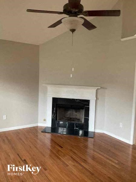 622 Skyline Drive Studio House for Rent - Photo Gallery 2