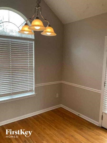 622 Skyline Drive Studio House for Rent - Photo Gallery 4