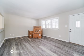 1597 S HAMILTON RD 3 Beds House for Rent - Photo Gallery 3