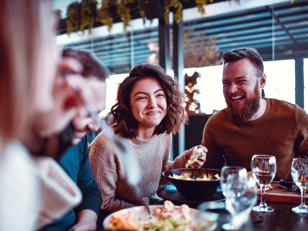 Dining in downtown Detroit, MI near The Kales Building Apartments