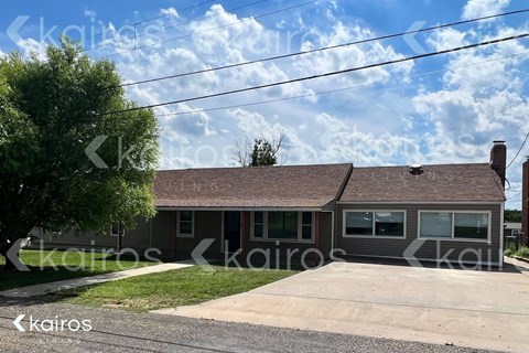 4417 Brown Ave 4 Beds Apartment for Rent