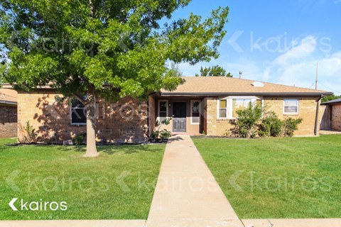 8202 Laredo Trl 4 Beds Apartment for Rent