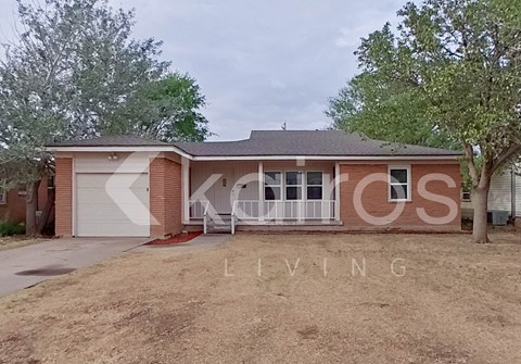 2708 Comanche St 3 Beds Apartment for Rent