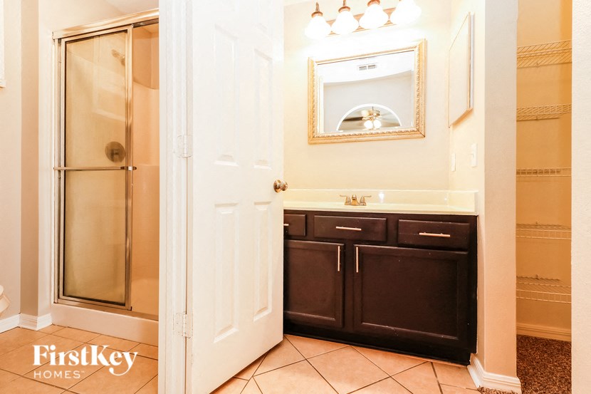 3134 WHISPERING TRAILS STREET 3 Beds House for Rent - Photo Gallery 10