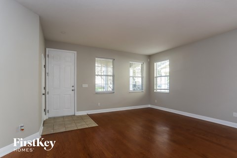 7232 BRIDGEVIEW DRIVE 3 Beds Apartment for Rent