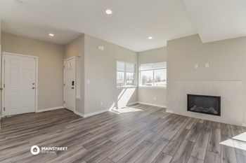 4410 Lightview 3 Beds House for Rent - Photo Gallery 5