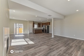 4410 Lightview 3 Beds House for Rent - Photo Gallery 6