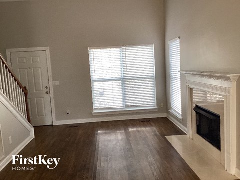 7142 Riverfront Drive 3 Beds Apartment for Rent