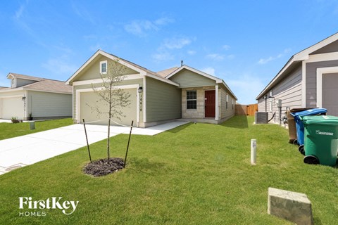 10610 VARMUS DRIVE 4 Beds Apartment for Rent
