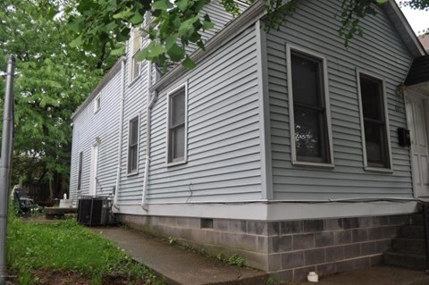 621  Dr WJ Hodge Street 9 Beds Apartment for Rent