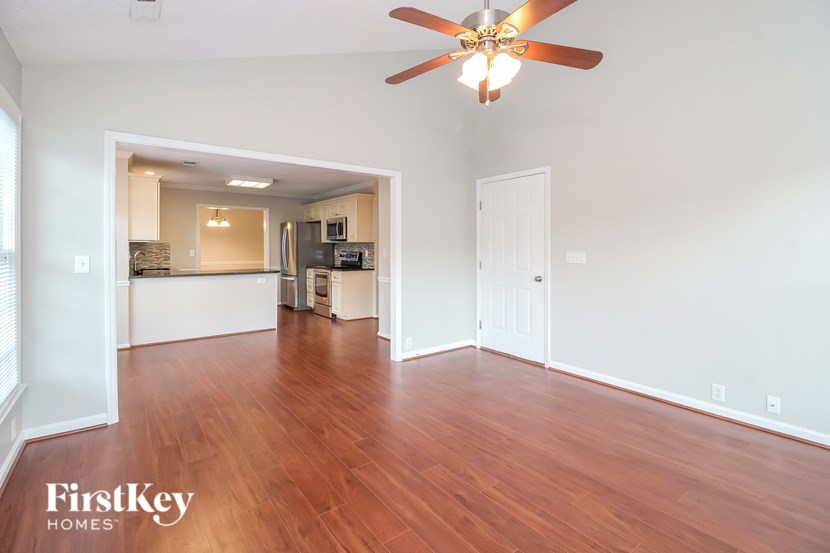 1608 Ballard Court Studio House for Rent - Photo Gallery 2