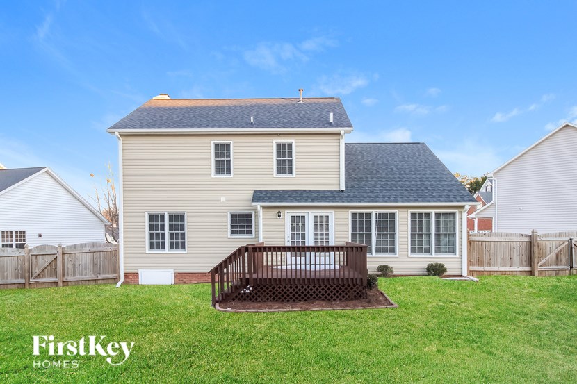 1608 Ballard Court Studio House for Rent - Photo Gallery 15