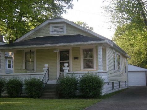 1198 Bicknell Avenue 2 Beds Apartment for Rent