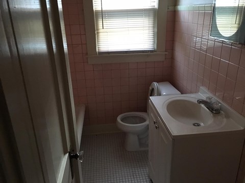 1198 Bicknell Avenue 2 Beds Apartment for Rent