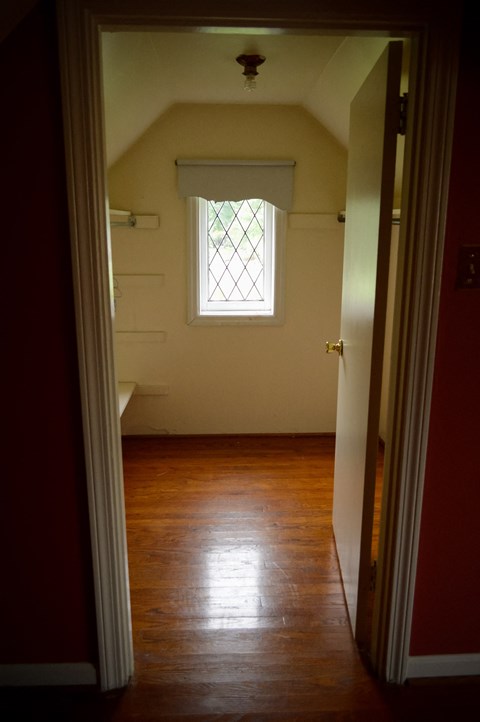 4177 Blenheim Road 9 Beds Apartment for Rent