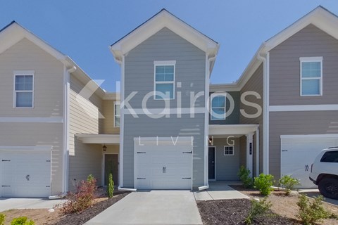 219 Long Island Dr SW 3 Beds Apartment for Rent