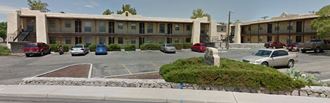 1825 Thomas Drive 1-2 Beds Apartment for Rent