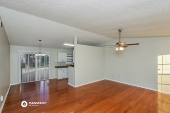 1093 SW CAIRO AVE 3 Beds House for Rent - Photo Gallery 4