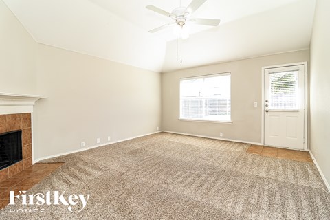 8912 Sierra Trail 3 Beds Apartment for Rent