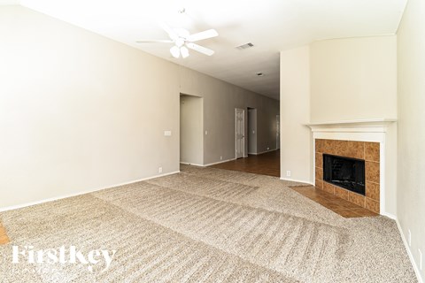 8912 Sierra Trail 3 Beds Apartment for Rent