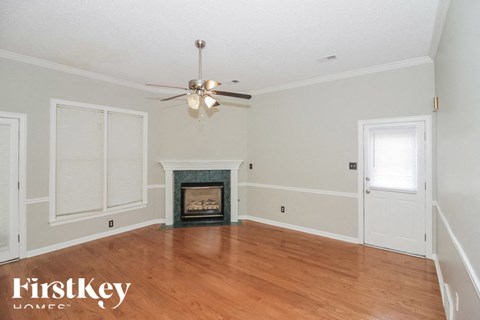 719 GABLE LANE 5 Beds Apartment for Rent