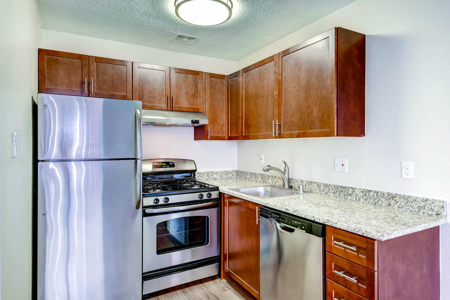 Off Broadway Flats Apartments, 640740 East Jefferson Ave, Englewood