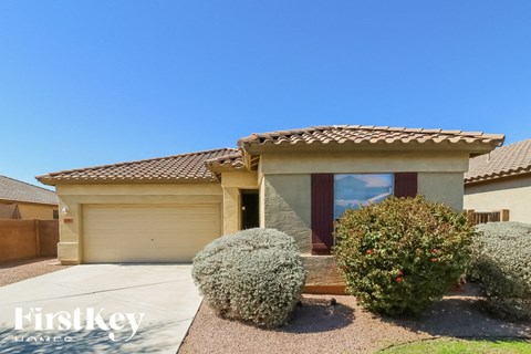 7708 S 68TH Drive 3 Beds Apartment for Rent