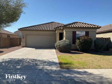 7708 S 68TH Drive 3 Beds Apartment for Rent