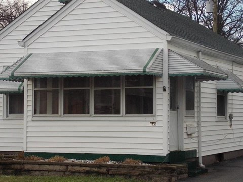 1135 Euclid Avenue 2 Beds Apartment for Rent