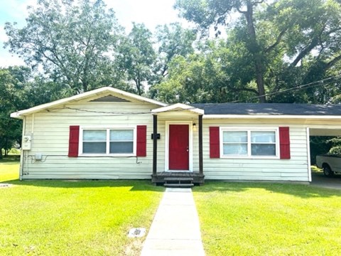 109 Stevens Street 3 Beds Apartment for Rent