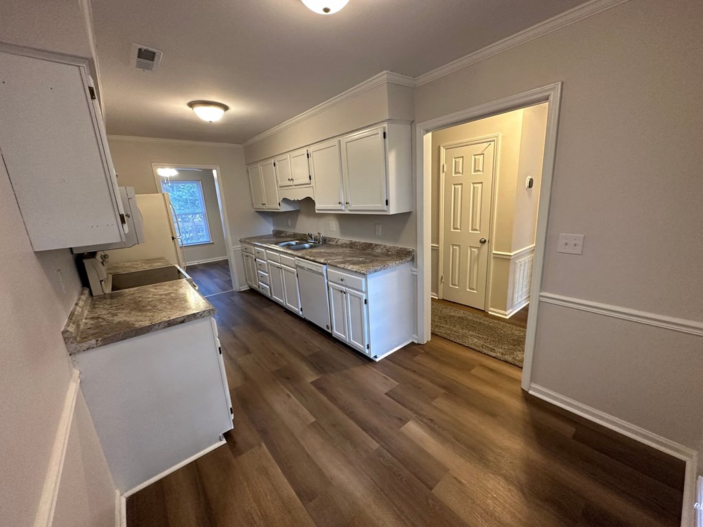 1907 Windy Point Court Winston Salem, NC  27127