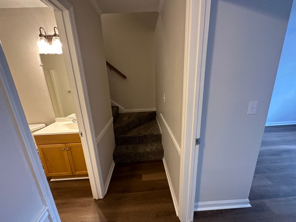 1907 Windy Point Court Winston Salem, NC  27127