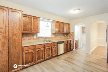 524 NW  65th Ter 4 Beds House for Rent - Photo Gallery 9