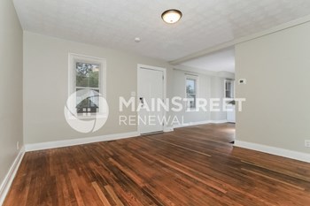 2906 Wyandotte Ave 2 Beds House for Rent - Photo Gallery 6