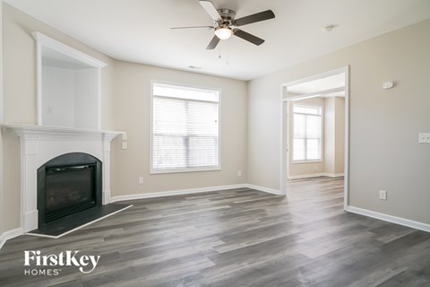 8163 Willowglen Drive 3 Beds Apartment for Rent