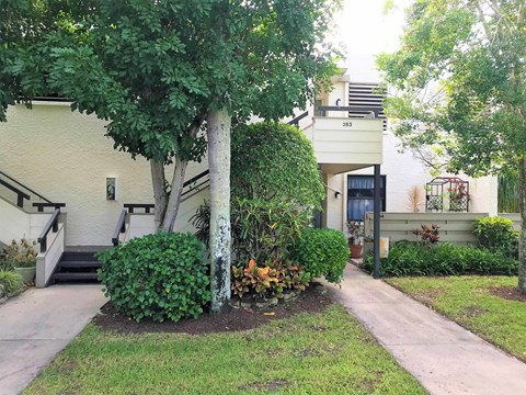 283 Sherwood Dr. 2 Beds Apartment for Rent