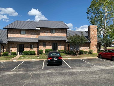 3000 Webb Ave 2 Beds Apartment for Rent