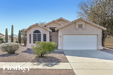 7225 W Opossum Drive 3 Beds Apartment for Rent